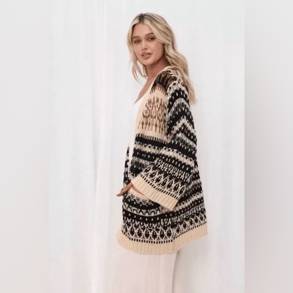 JACQUARD KNIT CARDIGAN M-L | ECRU/ BROWN
REF. 3920/104 - Picture 3 of 7